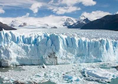 Caminatas Torres del Paine y Glaciar Perito Moreno