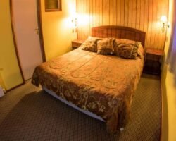 Hostal Niko's Two Adventure - Habitaciones