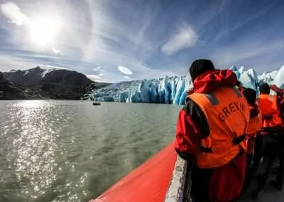 Navegacion Glaciar Grey